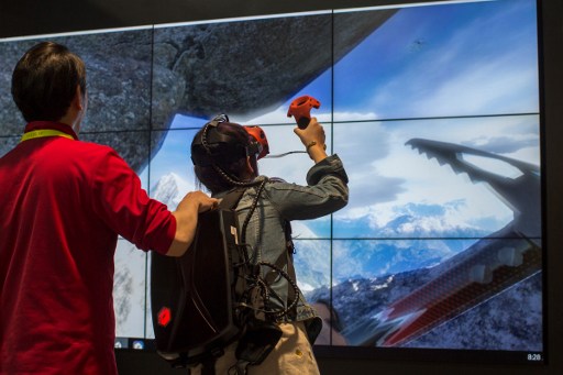 CES: la réalité virtuelle cherche encore sa voie vers le marché de masse