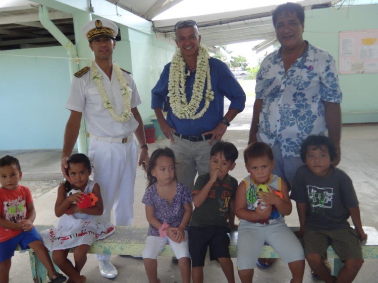 Première visite officielle du Chef de la Subdivision administrative des Iles-sous- le-Vent à Maupiti
