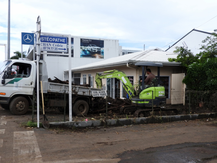 Inondations : Les commerçants espèrent une aide du Pays Inondations : Les commerçants espèrent une aide du Pays