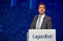 Arnaud Lagardère exclut de vendre Europe 1, mais pas de sanctionner sa direction