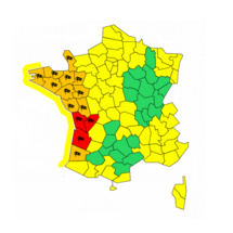 Vents violents: Gironde, Charente et Charente-Maritime en alerte rouge samedi Vents violents: Gironde, Charente et Charente-Maritime en alerte rouge samedi