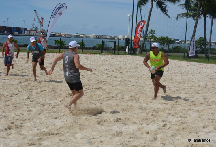 Journée beach rugby à Paofai Journée beach rugby à Paofai