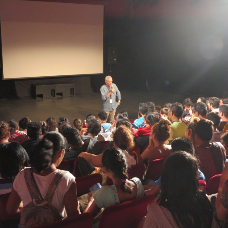 Le réalisateur a échangé avec les élèves à l'issue de la projection du film.