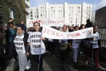 Affaire Théo: la tension baisse à Aulnay-sous-Bois, mais incidents ailleurs en Seine-Saint-Denis Affaire Théo: la tension baisse à Aulnay-sous-Bois, mais incidents ailleurs en Seine-Saint-Denis