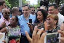 En déplacement à la Réunion, Fillon détaille ses promesses pour l'Outremer En déplacement à la Réunion, Fillon détaille ses promesses pour l'Outremer