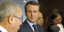 Macron qualifie la colonisation de "crime contre l'humanité", émoi à droite et au FN Macron qualifie la colonisation de "crime contre l'humanité", émoi à droite et au FN