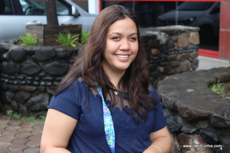 Rowena Nouveau a 25 ans et travaille dans la communication. Rowena Nouveau a 25 ans et travaille dans la communication.