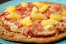 Bannir la pizza hawaïenne? Pas question, dit le président islandais Bannir la pizza hawaïenne? Pas question, dit le président islandais