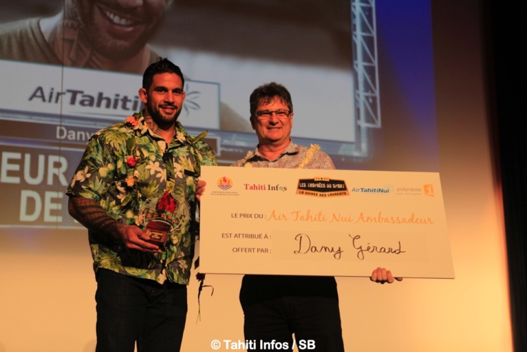 Dany Gérard, meilleur ambassadeur ATN avec Michel Monvoisin, pdg de la compagnie Dany Gérard, meilleur ambassadeur ATN avec Michel Monvoisin, pdg de la compagnie