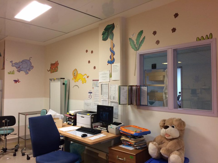 L'association "Les p'tits aitos du fenua" s'inquiète du bien-être des enfants au bloc L'association "Les p'tits aitos du fenua" s'inquiète du bien-être des enfants au bloc