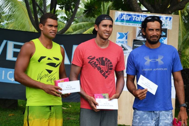 Le podium Kayak avec Hiromana, Jonathan et Moehau Le podium Kayak avec Hiromana, Jonathan et Moehau