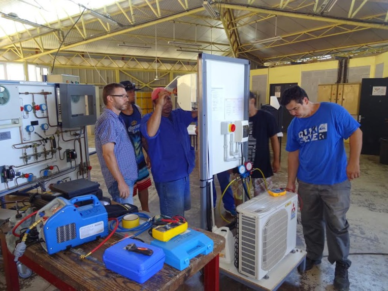 Des professionnels de retour sur les bancs du lycée Des professionnels de retour sur les bancs du lycée