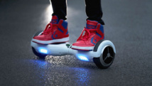 USA: enquête ouverte après l'incendie mortel d'un "hoverboard" USA: enquête ouverte après l'incendie mortel d'un "hoverboard"