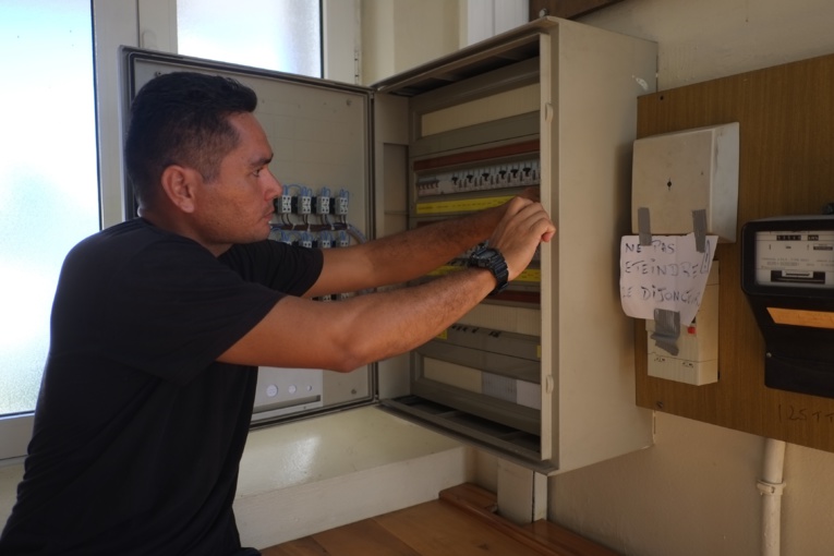 Mickaël Herlemme, électricien labellisé CLCE