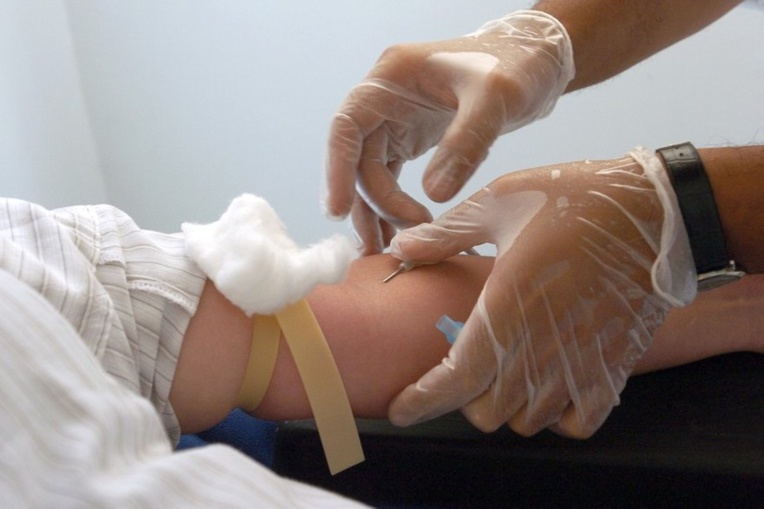 Un test basé sur des analyses de sang et l'âge prédit le risque de maladie chronique Un test basé sur des analyses de sang et l'âge prédit le risque de maladie chronique