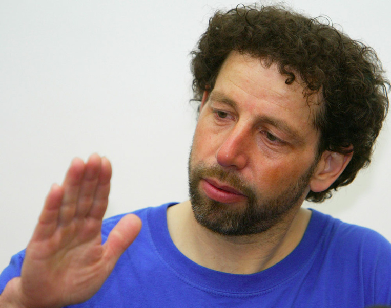 Un aventurier français de l'Arctique condamné à une forte amende Un aventurier français de l'Arctique condamné à une forte amende