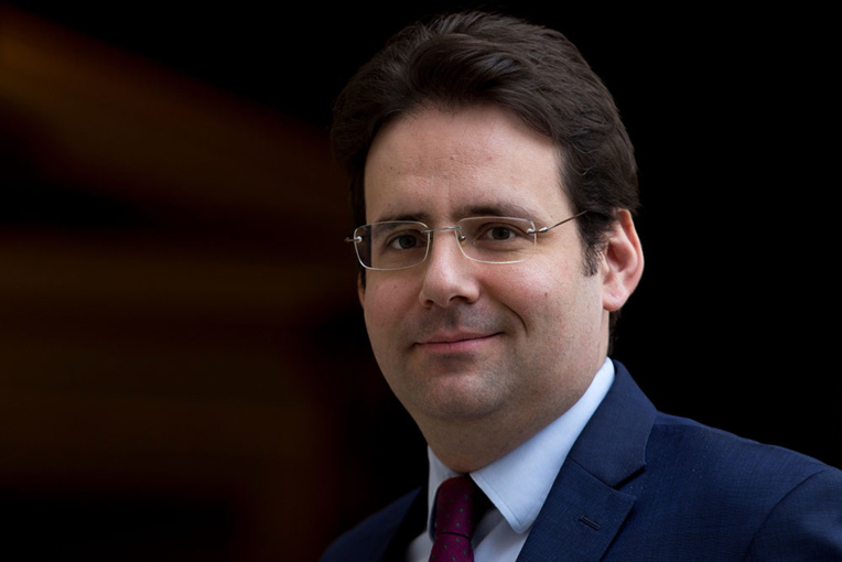 Après l'affaire Le Roux, Fekl s'installe à l'Intérieur Après l'affaire Le Roux, Fekl s'installe à l'Intérieur