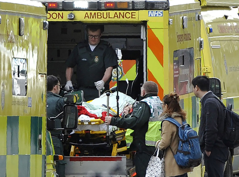 Attentat à Londres: au moins trois morts, l'assaillant abattu