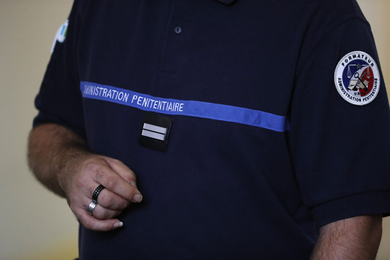 A Fresnes ou Fleury, le blues des gardiens de prison d'outre-mer