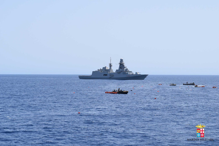 Naufrage d'un canot en Méditerranée: 146 migrants disparus, selon un témoin