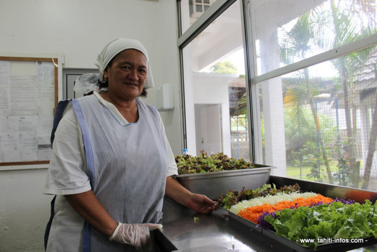 Liliane Peu, chef d'orchestre de la cuisine centrale de Mahina Liliane Peu, chef d'orchestre de la cuisine centrale de Mahina