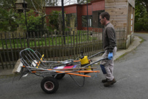 Au zoo de Pont-Scorff, des autistes trouvent le chemin d'une insertion sociale et professionnelle