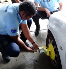 Six sabots de Denver ont été posés depuis leur mise en service au fenua l'année dernière Six sabots de Denver ont été posés depuis leur mise en service au fenua l'année dernière