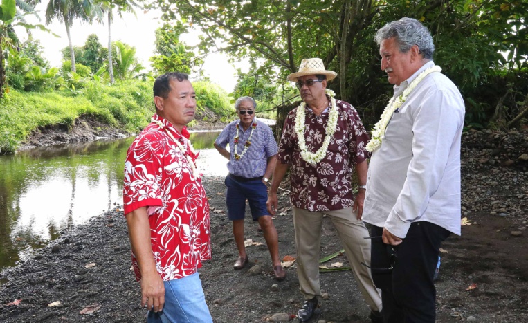 Papeari, Faaone et Hitia'a o te Ra : pas assez d'émissaires pour évacuer les eaux Papeari, Faaone et Hitia'a o te Ra : pas assez d'émissaires pour évacuer les eaux