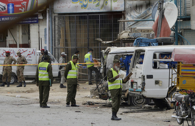 Pakistan: attentat à Lahore, une équipe du recensement frappée Pakistan: attentat à Lahore, une équipe du recensement frappée