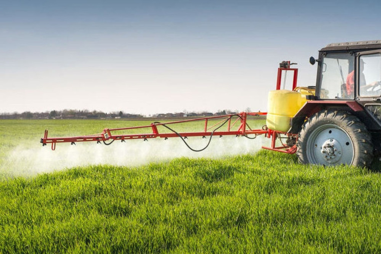 Des résidus de glyphosate retrouvés dans les urines de 30 personnes testées