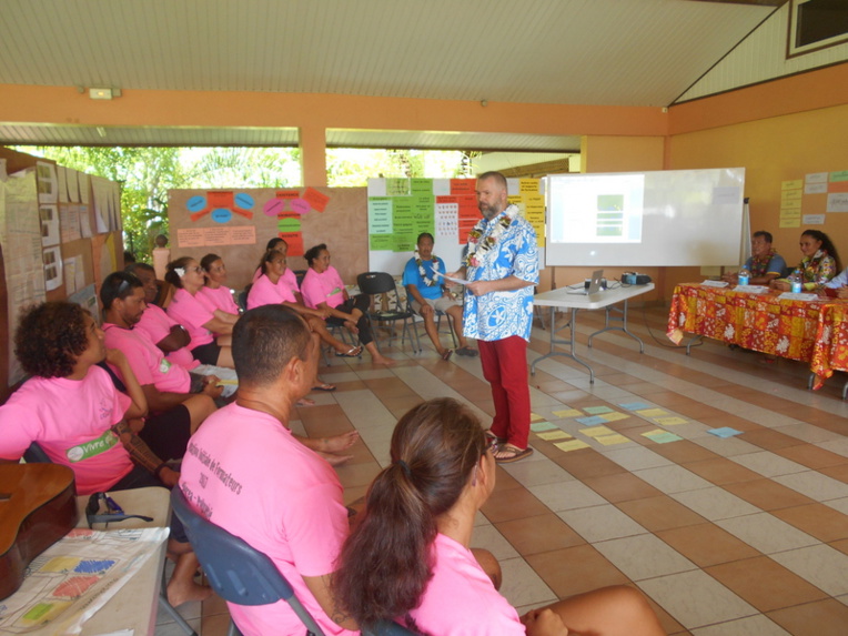 Moorea : un stage de perfectionnement aux techniques de formation Moorea : un stage de perfectionnement aux techniques de formation