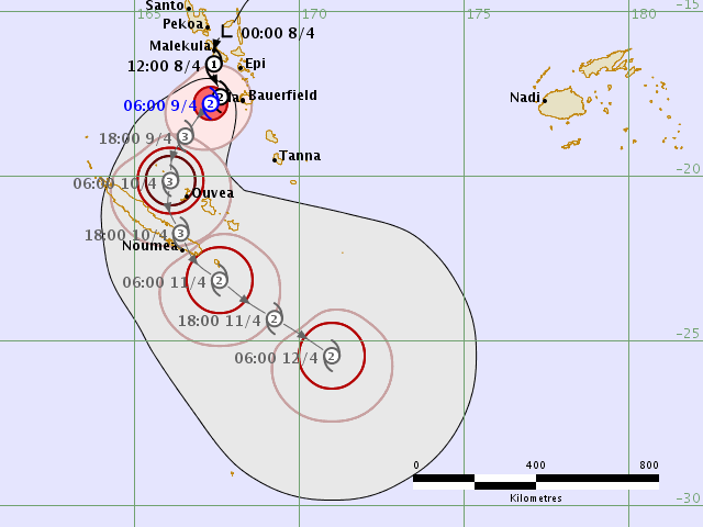 Le cyclone Cook se renforce en s'approchant des terres calédoniennes qu'il devrait toucher lundi.