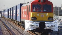 Départ de Londres du premier train de marchandises pour la Chine Départ de Londres du premier train de marchandises pour la Chine