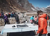 Everest: un concert électro à 5.400 mètres d'altitude