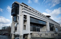 Croissance, déficit: Bercy maintient le cap... à dix jours de la présidentiell