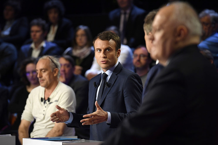 France 2 confirme la tenue de son émission politique avec 11 candidats jeudi France 2 confirme la tenue de son émission politique avec 11 candidats jeudi