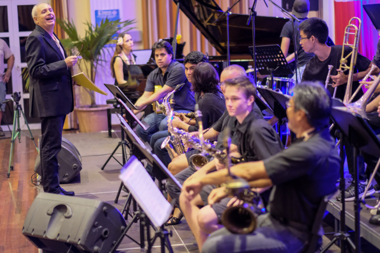 Le Big Band du Conservatoire est dirigé avec maestria par Fred Rossoni. (Photo : Stéphane Sayeb/CAPF)