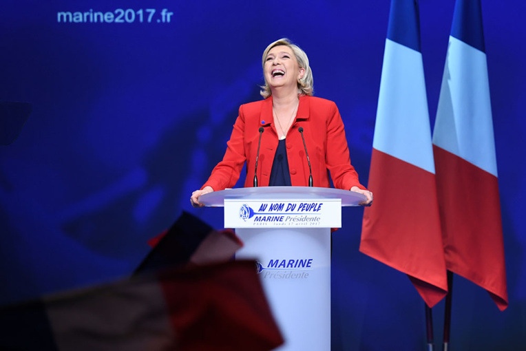 Marine Le Pen: "La colonisation a beaucoup apporté, notamment à l'Algérie" Marine Le Pen: "La colonisation a beaucoup apporté, notamment à l'Algérie"