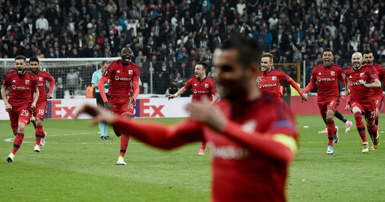 C3 - Lyon et Manchester United en demies au bout de la nuit C3 - Lyon et Manchester United en demies au bout de la nuit