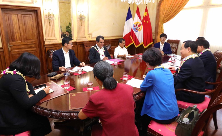 Fritch a reçu une délégation politique chinoise Fritch a reçu une délégation politique chinoise