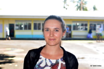 Huit citoyens polynésiens, un jour d'élection