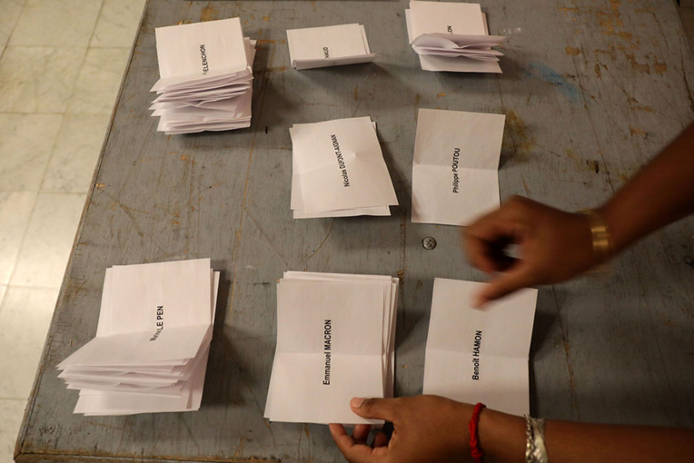 Marine Le Pen a réussi une percée inédite dans les Outre-mer Marine Le Pen a réussi une percée inédite dans les Outre-mer