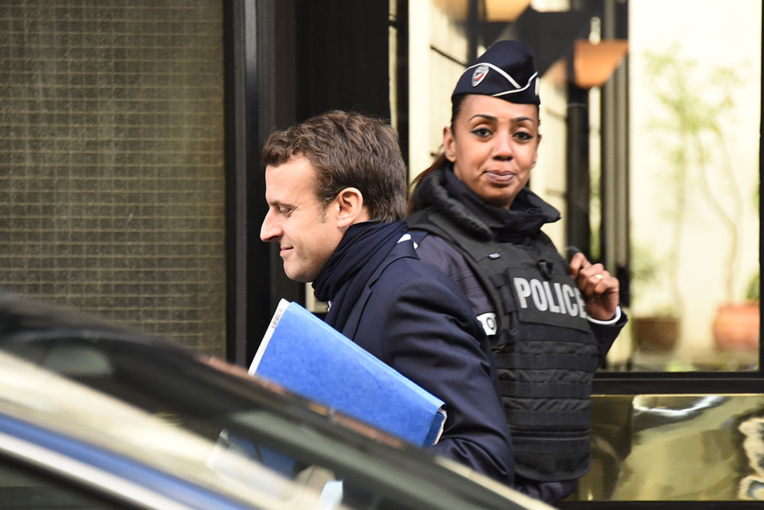 Macron et Le Pen poursuivent leur mano a mano Macron et Le Pen poursuivent leur mano a mano