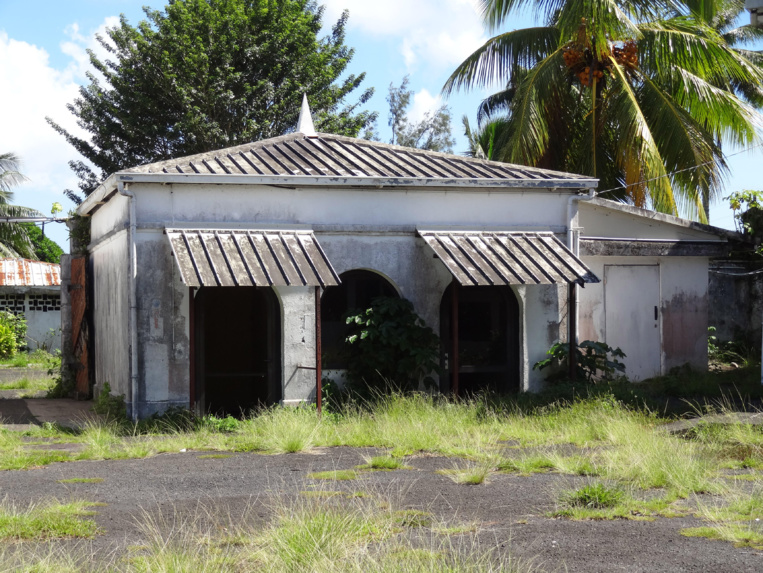 Le terrain s'étend sur 2.9 hectares. Le terrain s'étend sur 2.9 hectares.