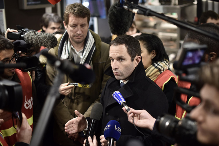 Les législatives continuent de secouer l'échiquier politique