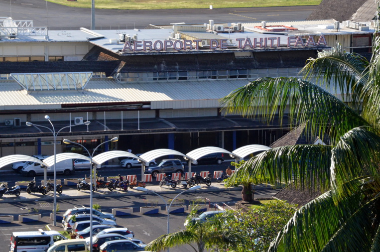 Aéroport de Tahiti : le flop des premières négociations syndicales Aéroport de Tahiti : le flop des premières négociations syndicales