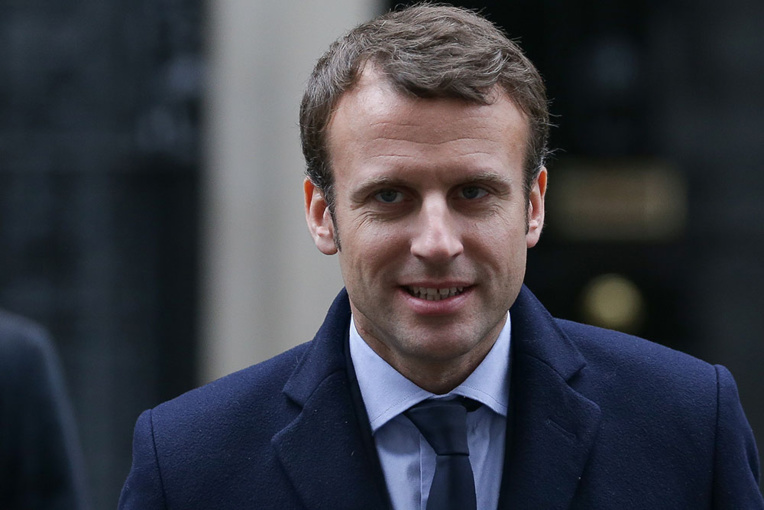Impôt à la source: Macron veut un audit avant de trancher