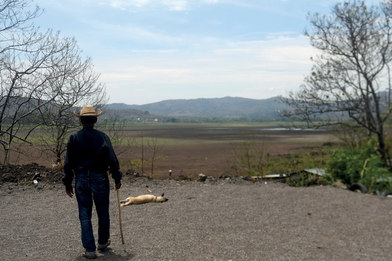 Au Guatemala, une lagune disparaît, victime du changement climatique