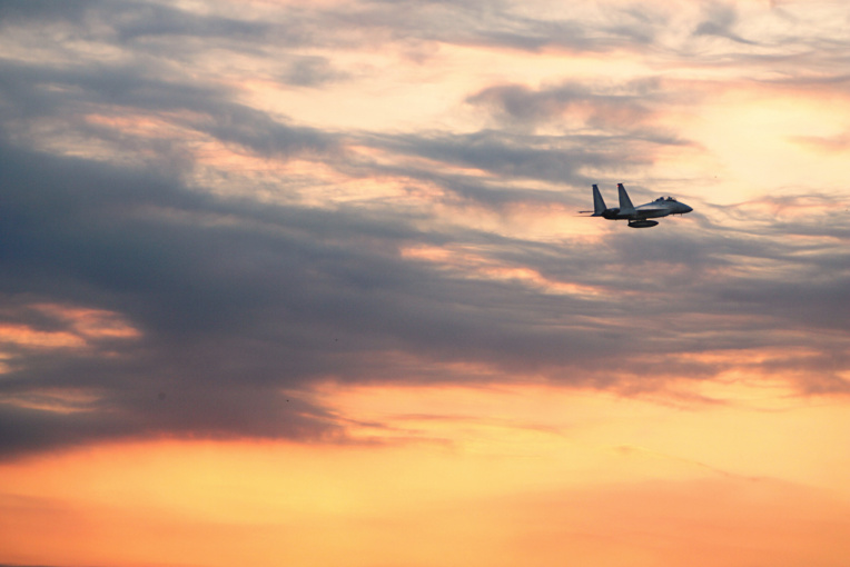Le Japon envoie des avions de chasse près d'îles disputées avec la Chine