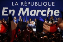 Législatives: En Marche! toujours en tête devant le FN et Les Républicains (sondage)